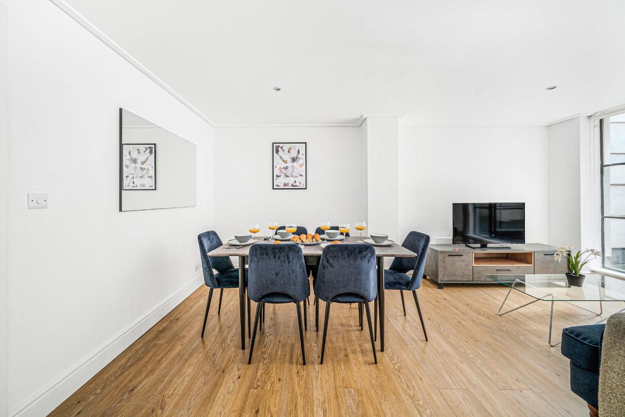 Heart Of Holborn - 2br With Patio - Cityapartmentstay Apartament